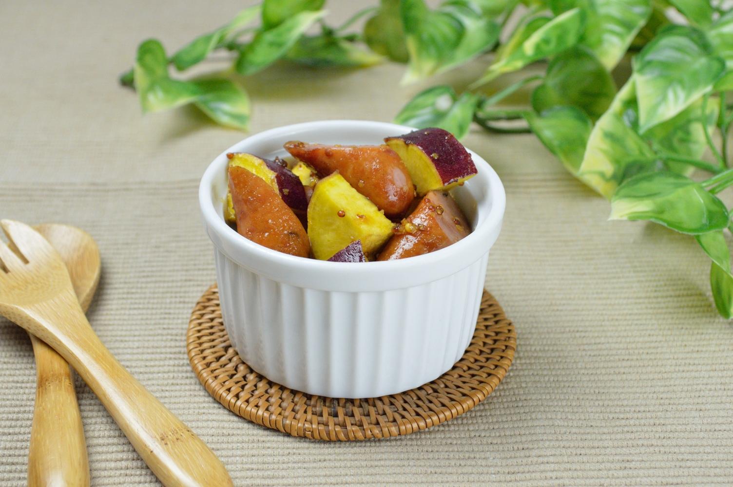 ウインナーとさつまいもの甘じょっぱ和え