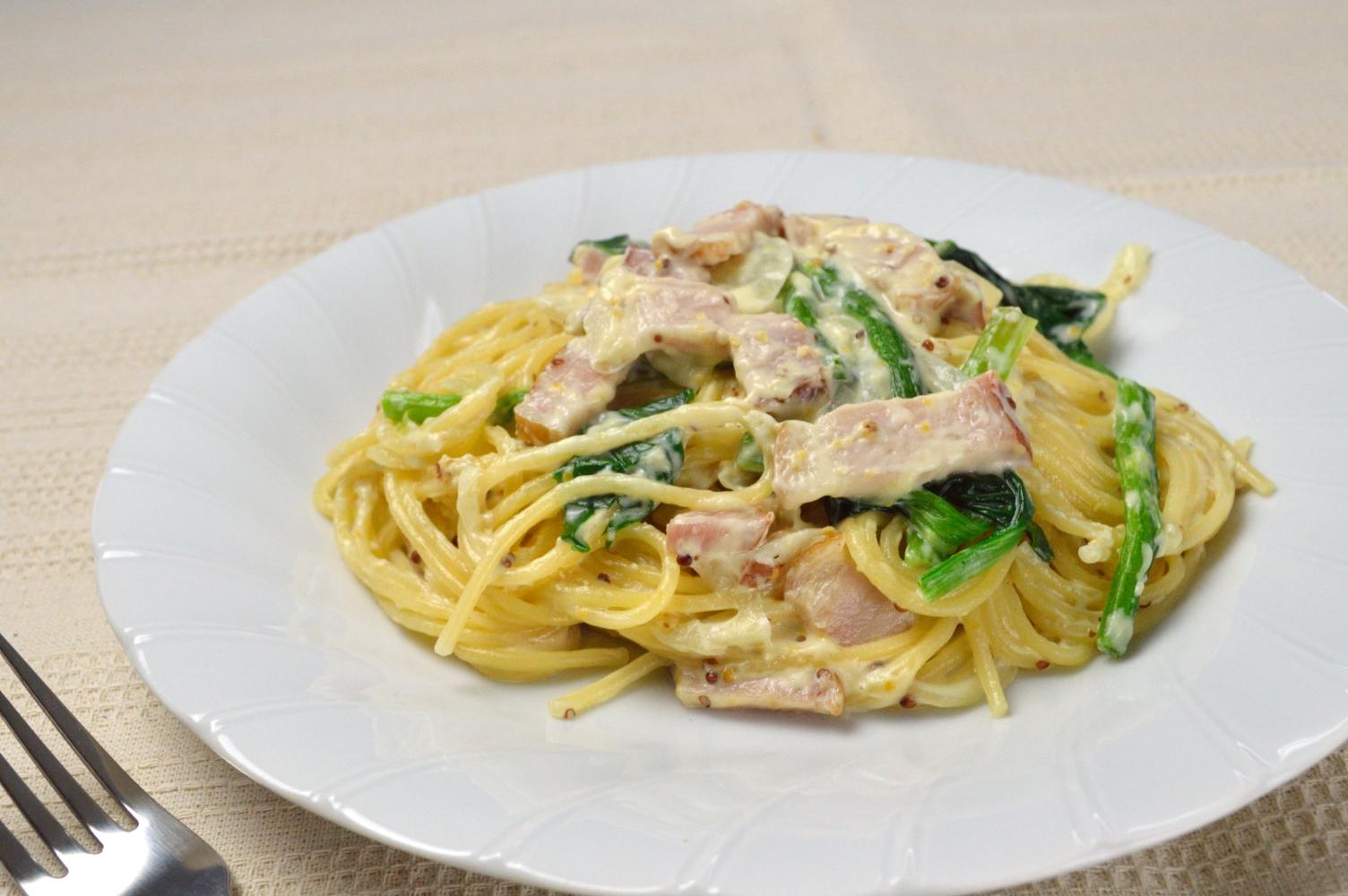 'ほうれん草のマスタードクリームパスタ